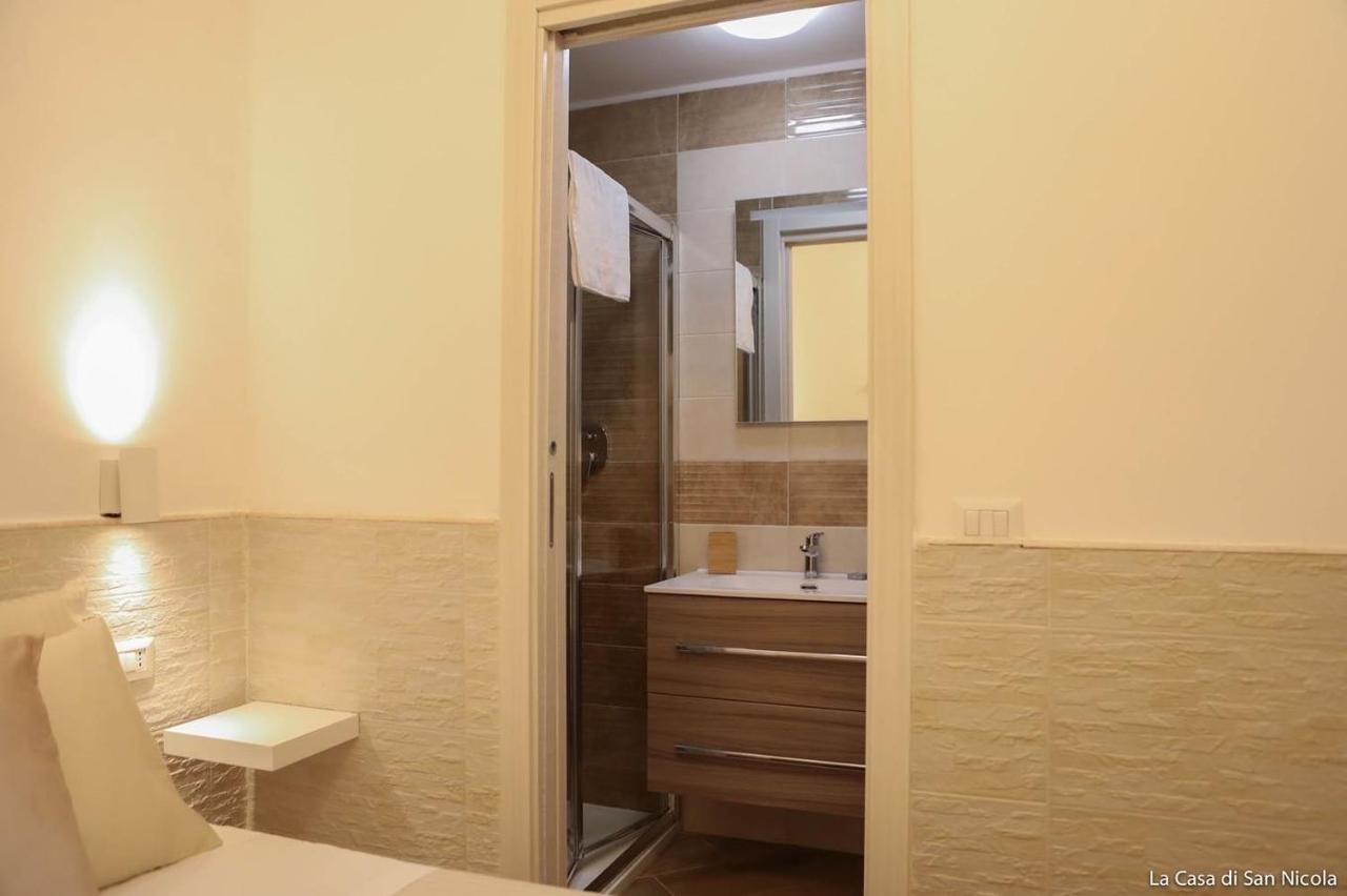 La Casa Di San Nicola Villa Bari Bagian luar foto